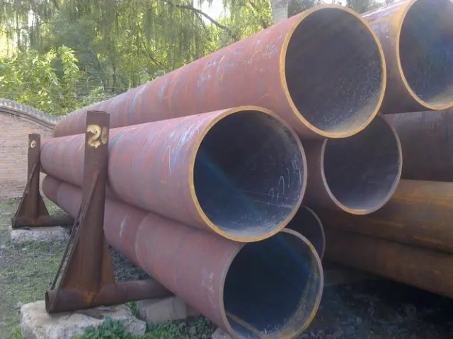 伊犁大口径厚壁无缝钢管