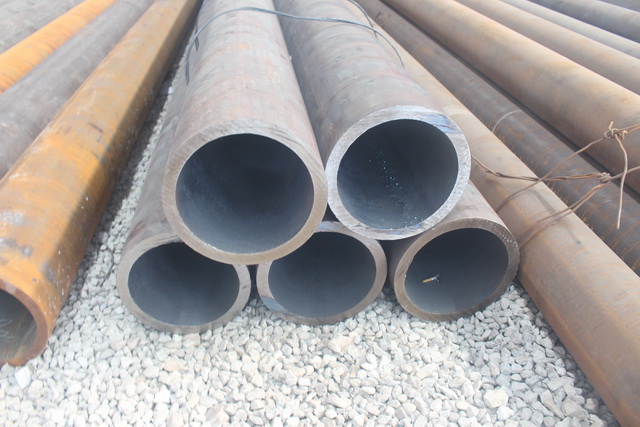 伊犁大口径壁厚无缝钢管