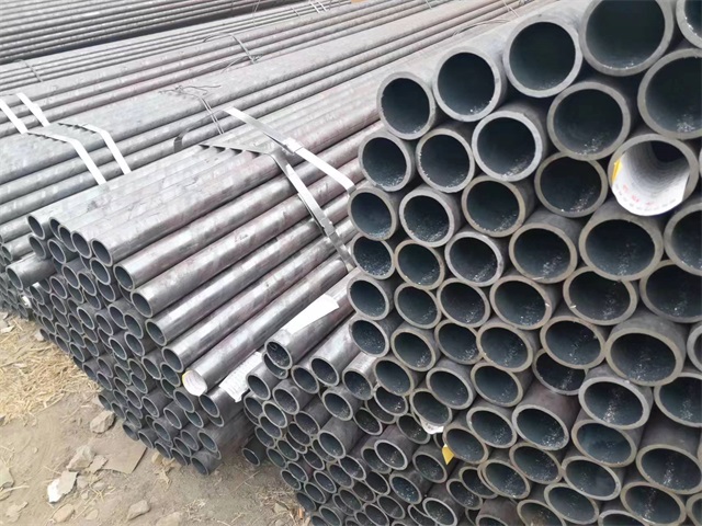 伊犁45#无缝钢管厂家