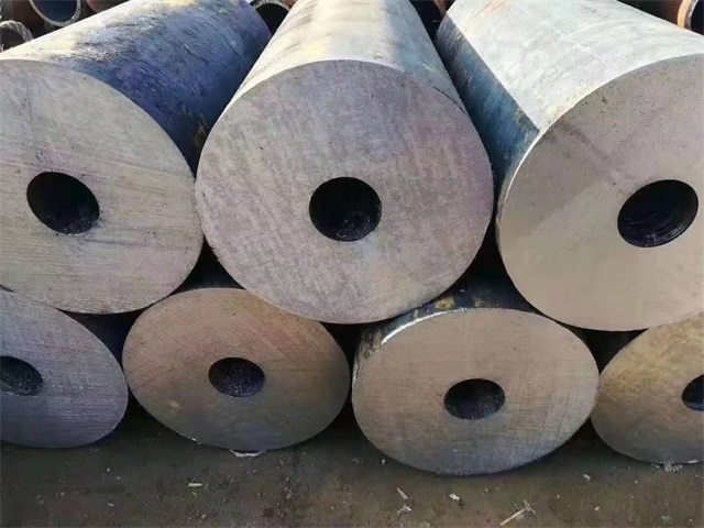 伊犁35crmo厚壁无缝钢管