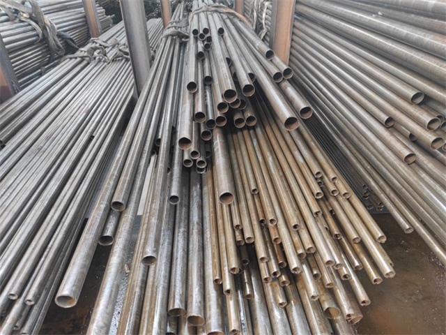 伊犁精密无缝钢管销售处