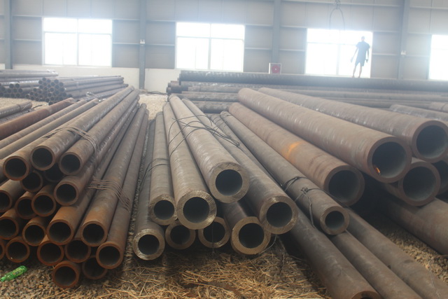 伊犁厚壁无缝钢管定做厂家