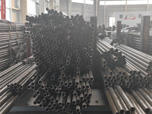 伊犁精密无缝钢管现货批发