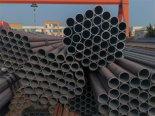 伊犁q345d无缝钢管现货