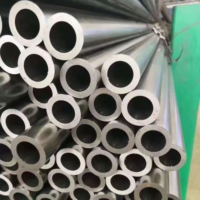 伊犁精密无缝钢管型号表